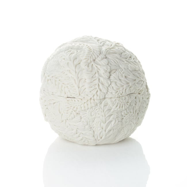 Hitomi Hosono, A Very Small Round Zenmai Box, 2018