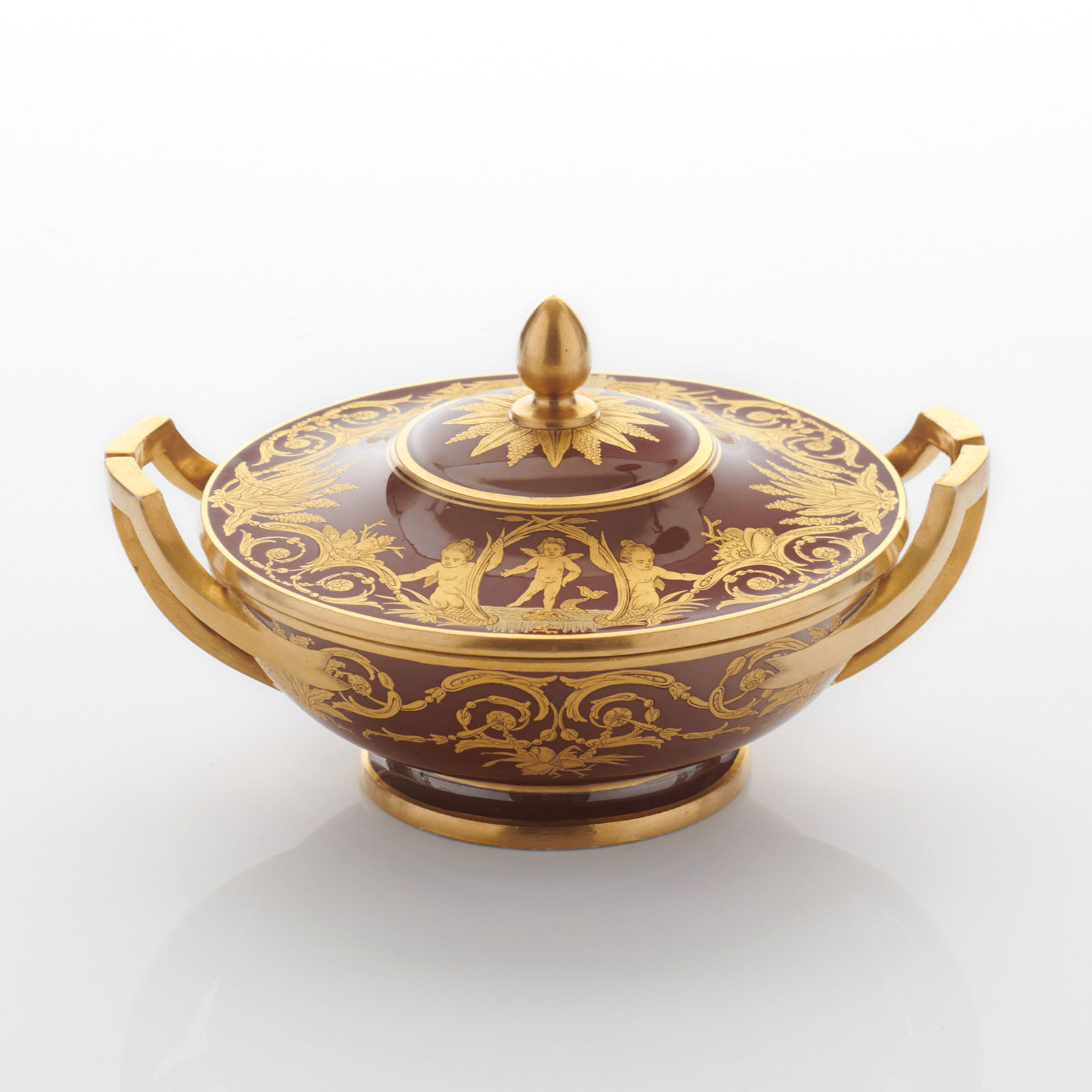 Sèvres Porcelain, A French 18th Century Hard-Paste Sèvres Porcelain Covered Bowl, 1784