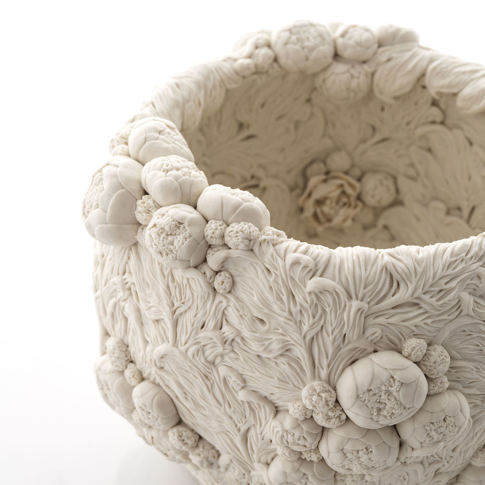 Hitomi Hosono, A Peony Bowl, 2024