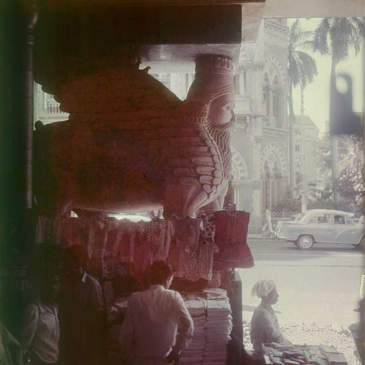 Adil Jussawalla, Fire Temple, Bombay, 1967