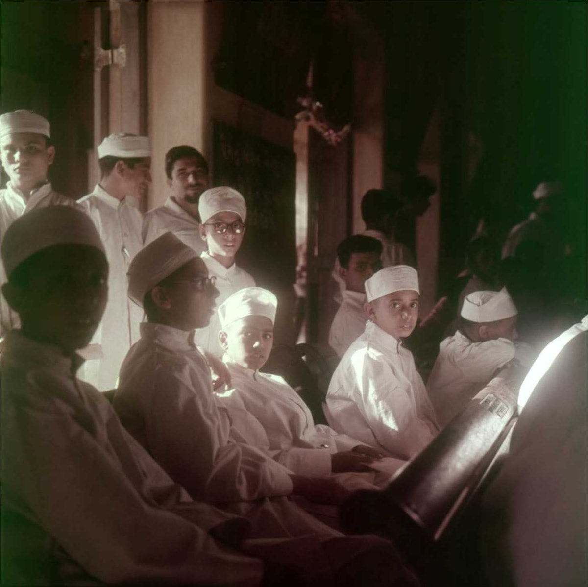 Adil Jussawalla, Fire Temple, Bombay, 1967