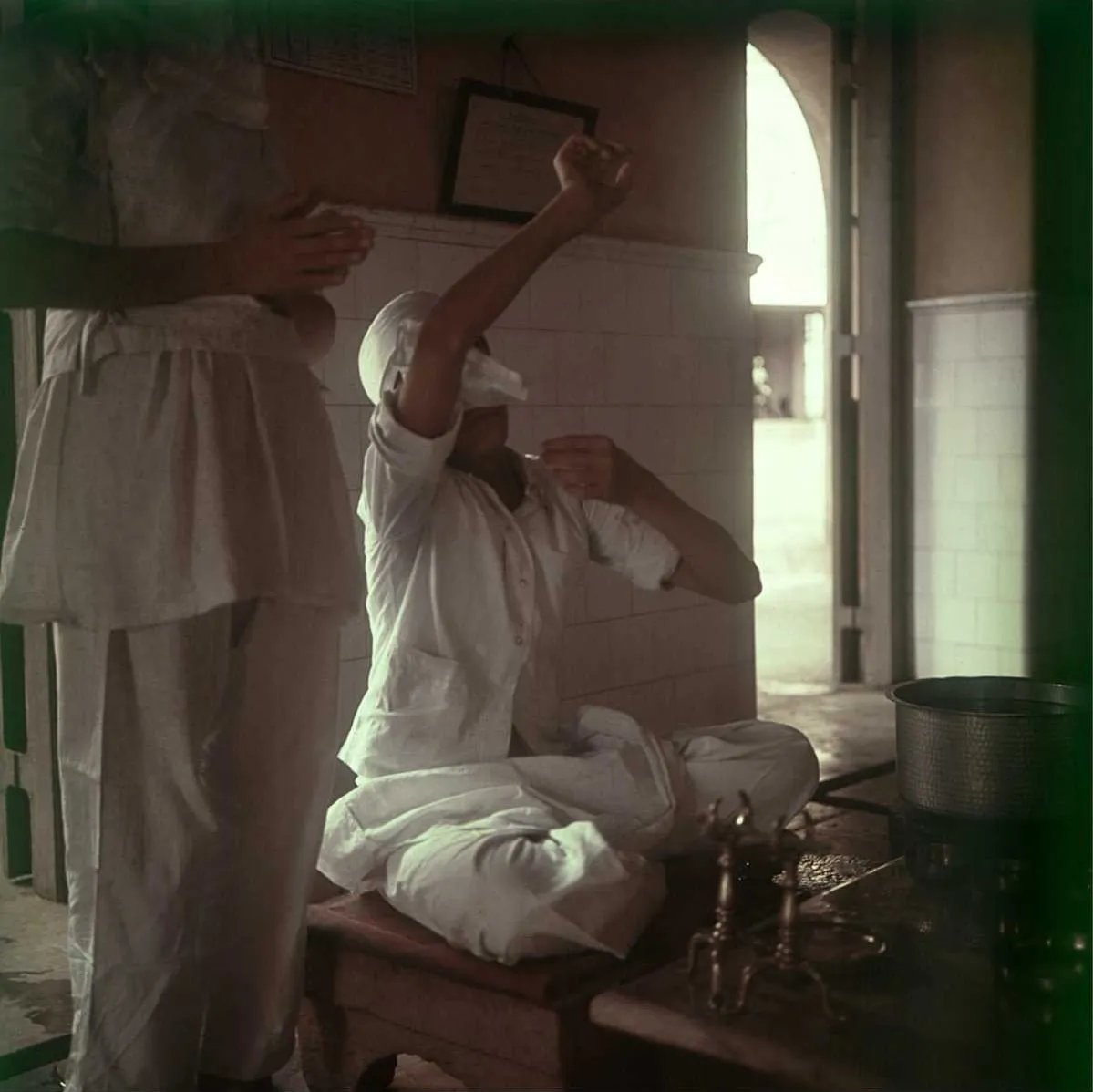 Adil Jussawalla, Fire Temple, Bombay, 1967