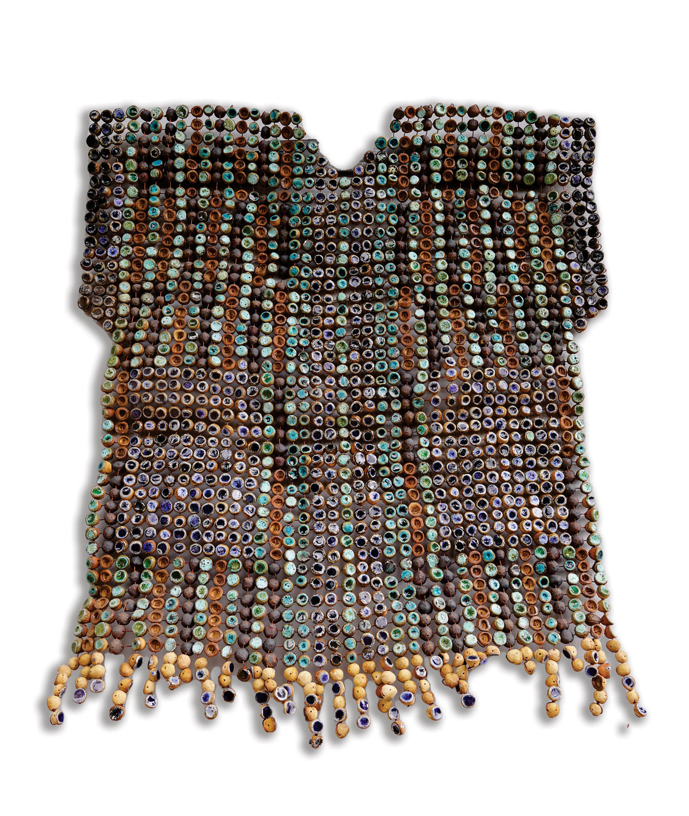 Ozioma Onuzulike sculpture. Nigerian Artist. Contemporary Art Gallery. AFIKARIS PARIS. Clay working process. Mixed media (earthenware, ceramic, natural resources) sculptures. Conversations on social changes. New Nsukka Art School. Art genève 2024. 1-54 Marrakech