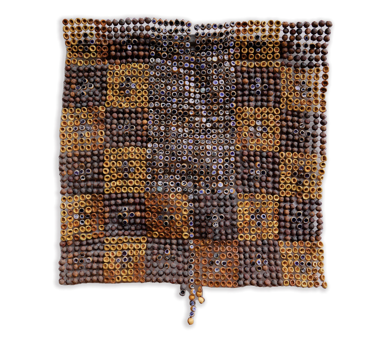 Ozioma Onuzulike sculpture. Nigerian Artist. Contemporary Art Gallery. AFIKARIS PARIS. Clay working process. Mixed media (earthenware, ceramic, natural resources) sculptures. Conversations on social changes. New Nsukka Art School. Art genève 2024. 1-54 Marrakech