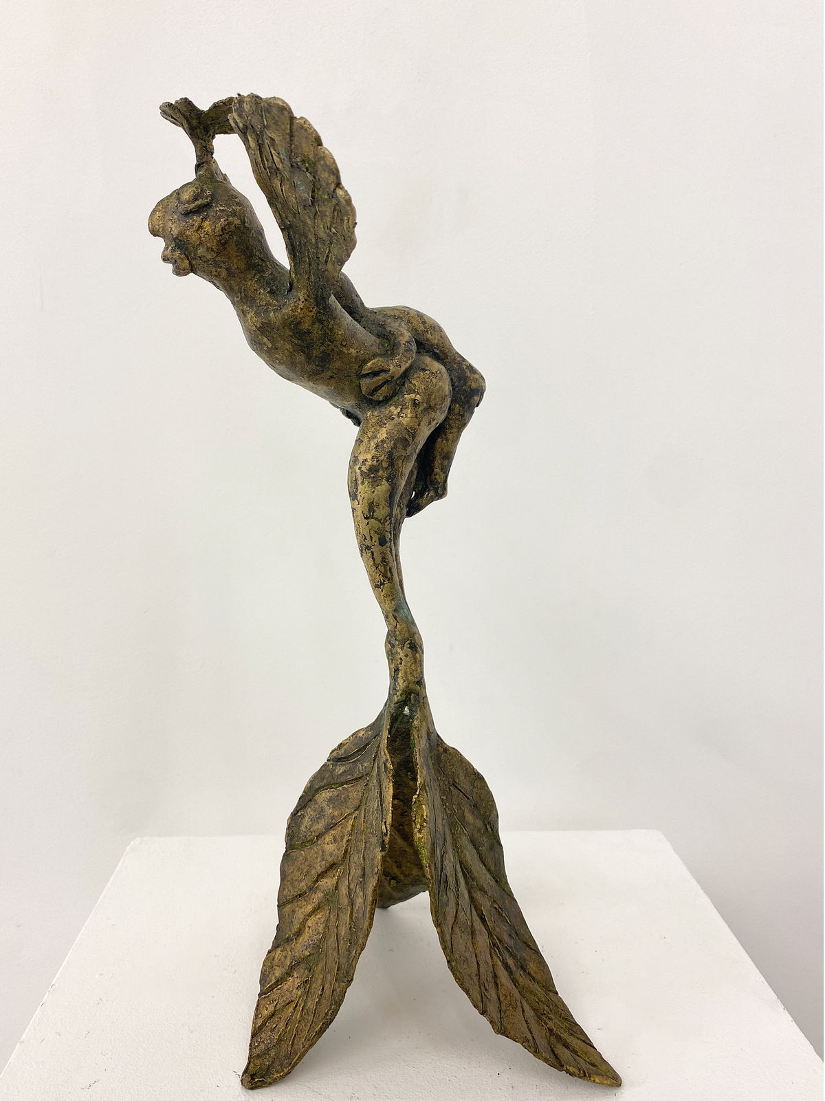 Hervé Yamguen sculpture. Bronze. Historical Cameroonian artist. Abstract figurative. AFIKARIS Gallery. Contemporary African Art in Paris. Cercle Kapsiki.
