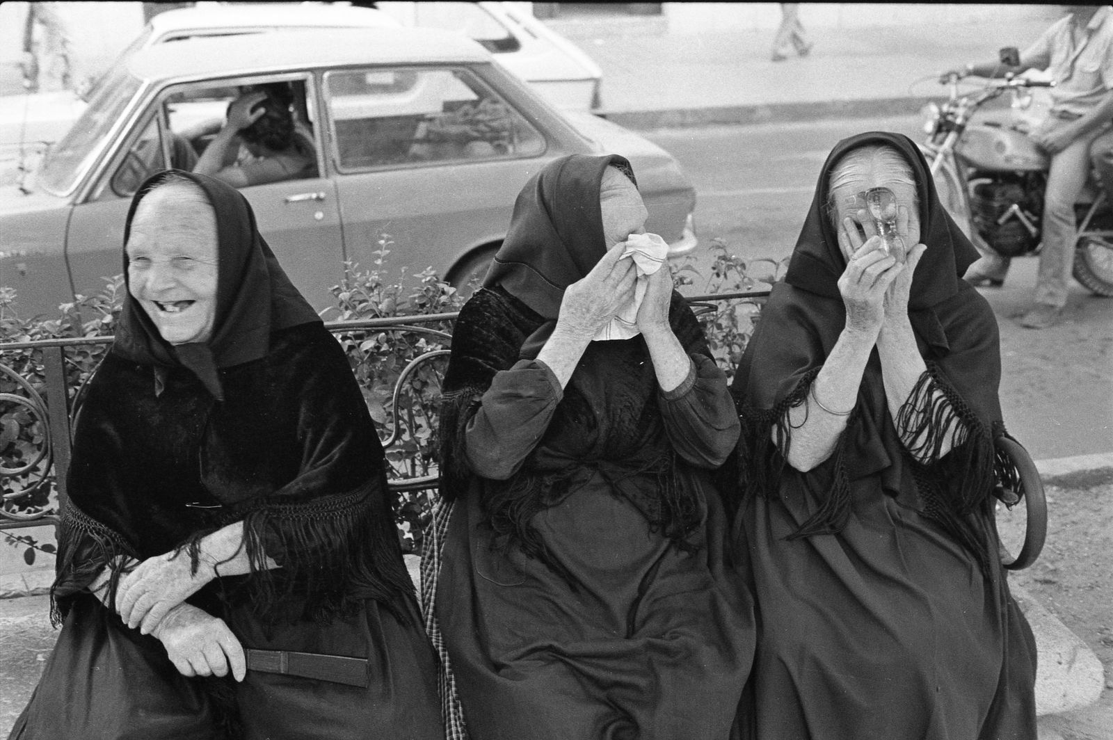 Oriol Maspons, Nuns "Monjas" Sitting on a Bench, Ibiza, Spain, cerca 1980