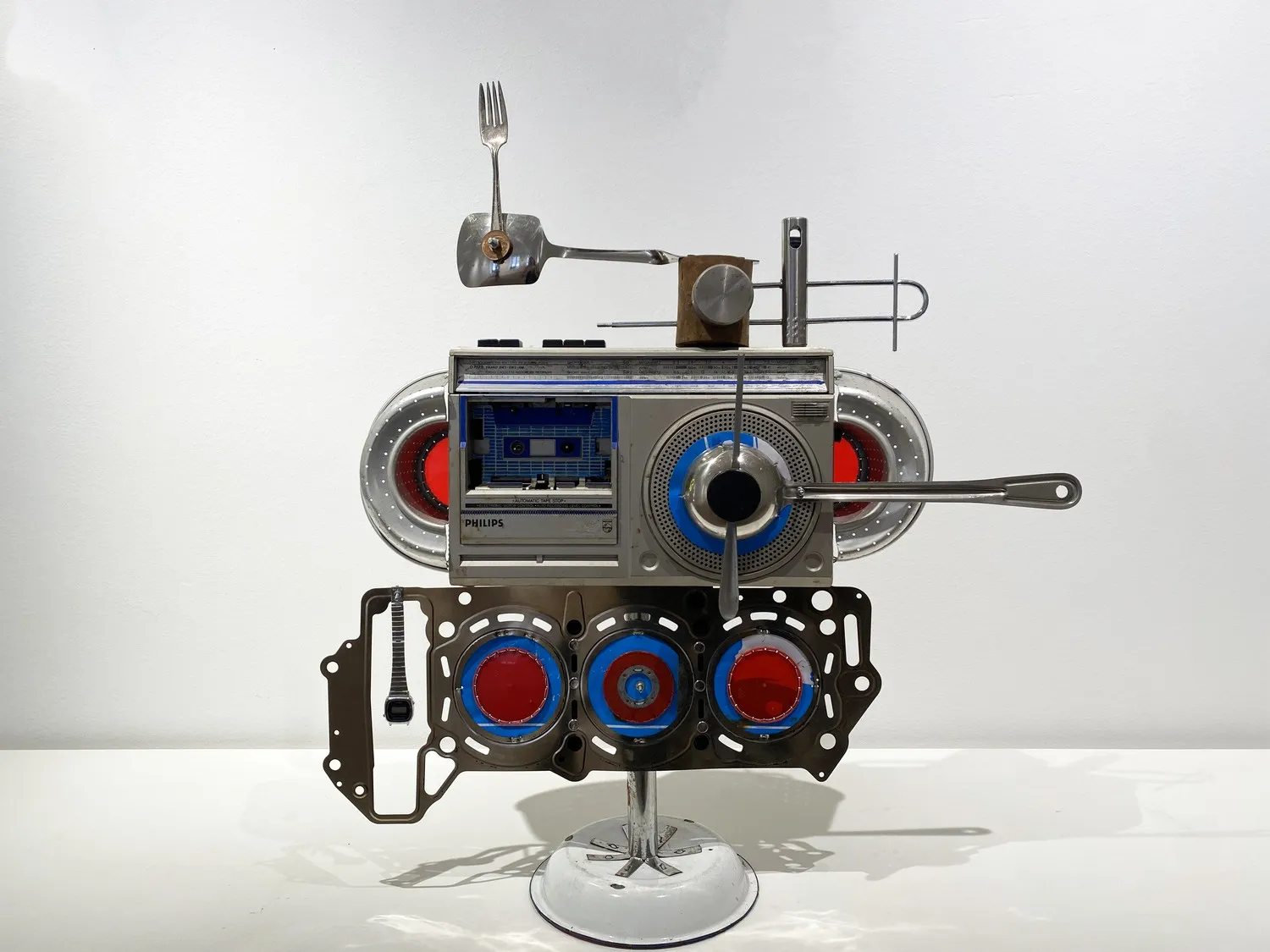 Cyrus Kabiru, Stand Alone, 2021