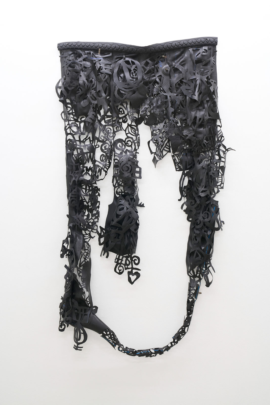 Alexandre Kyungu, Entassement I, 2024