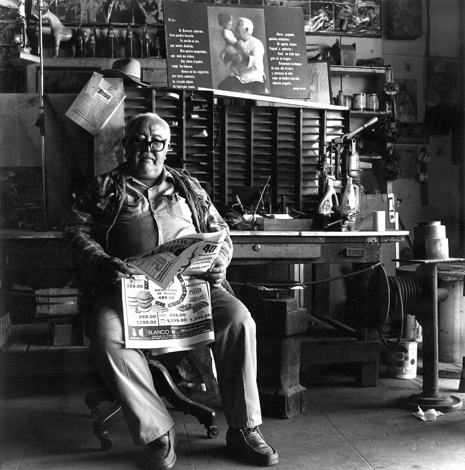 Alberto Herrera, Cerrajero