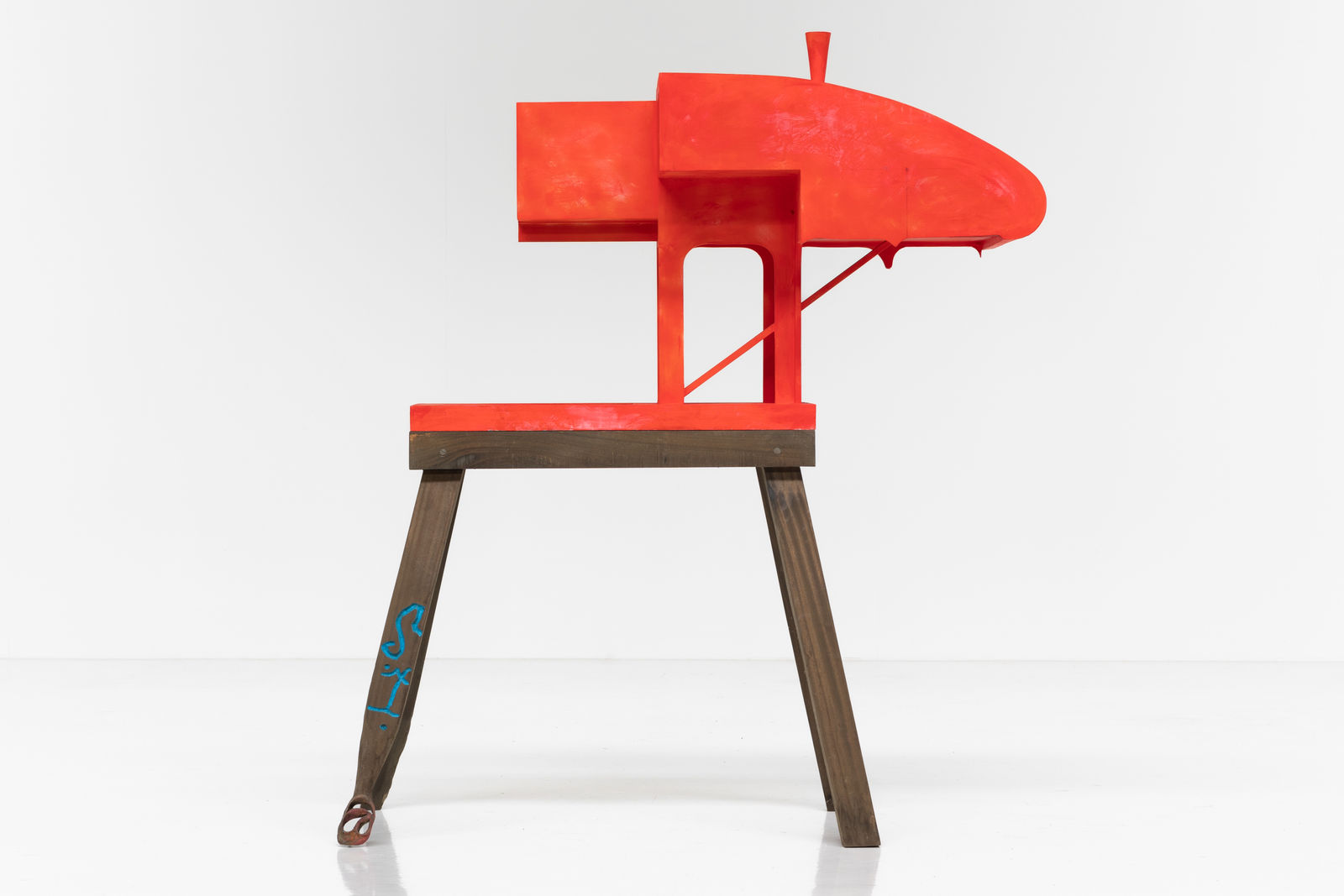 Serban Ionescu, Red Pool House, 2023