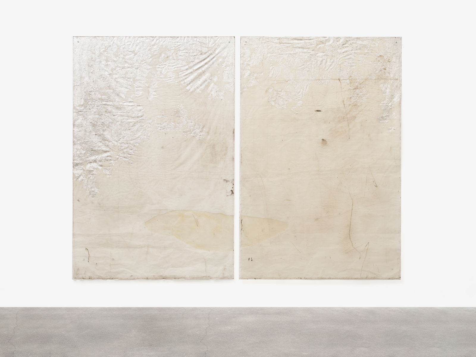 Ian Kiaer, Endnote Tooth, Silver II, 2018