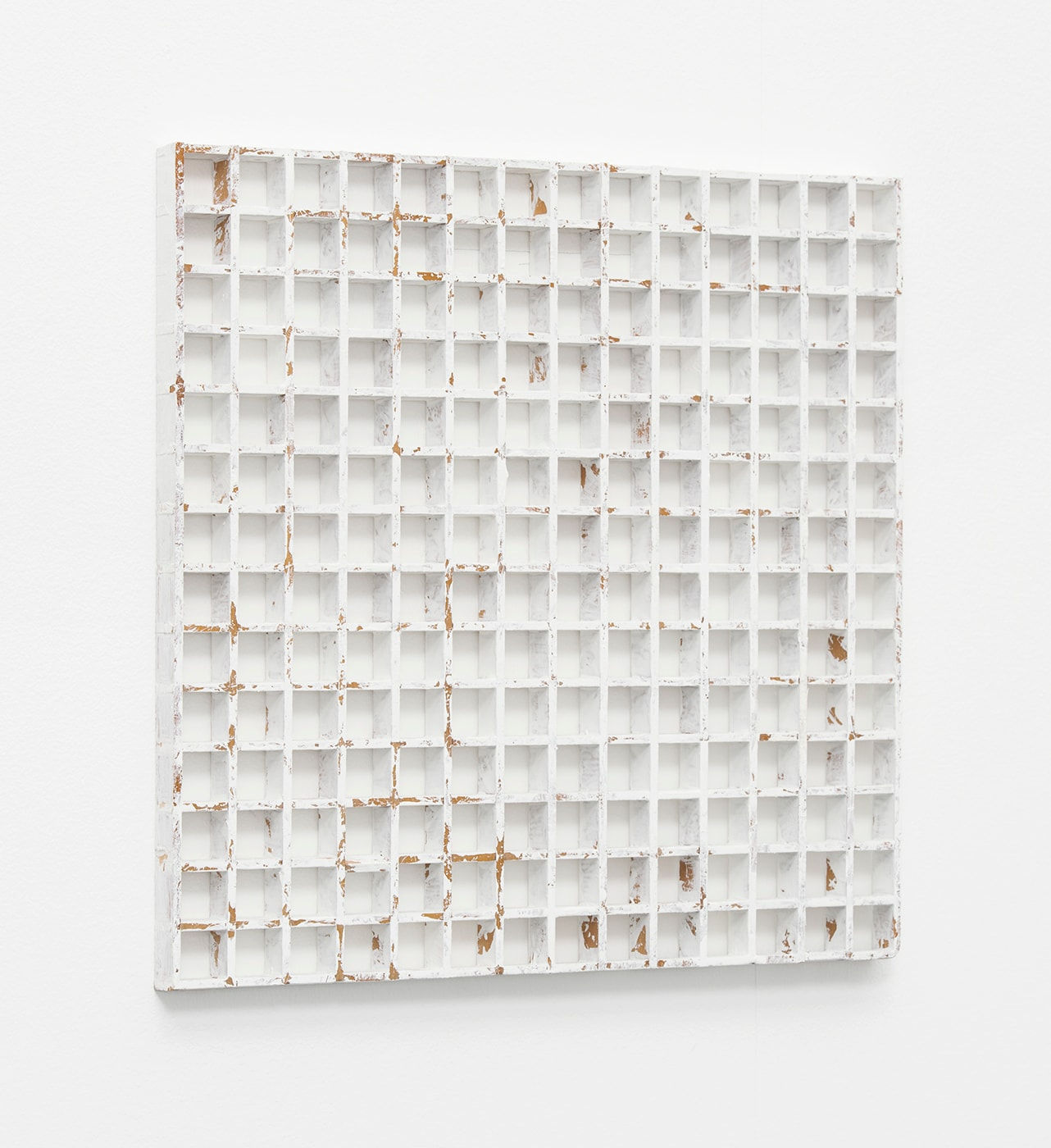 Fernanda Gomes, Untitled, 2017