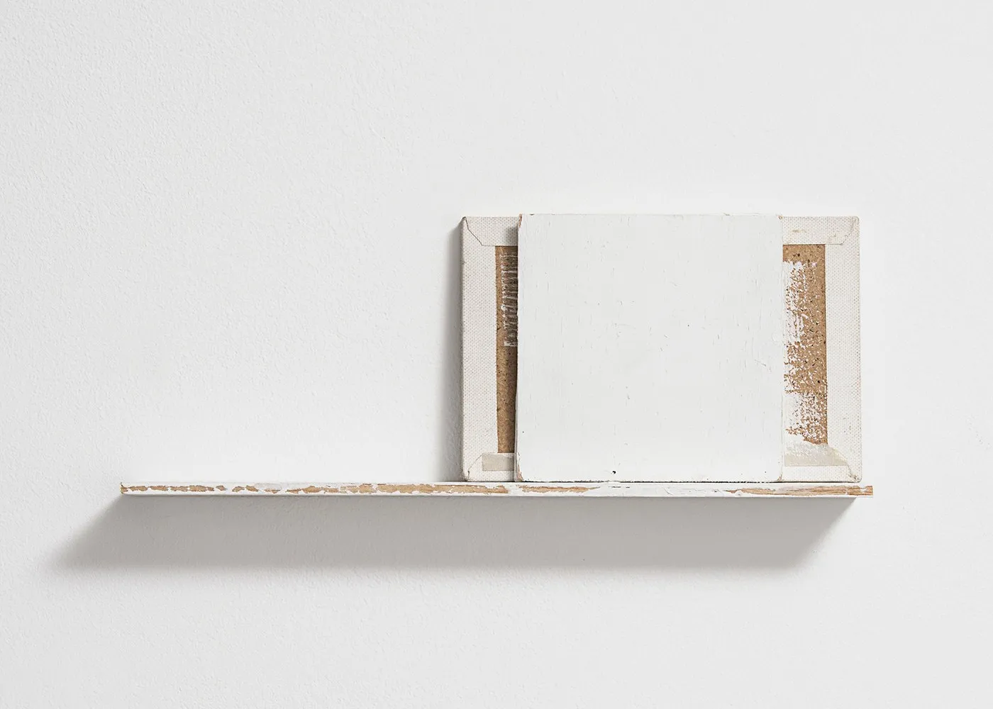 Fernanda Gomes, Untitled, 2017