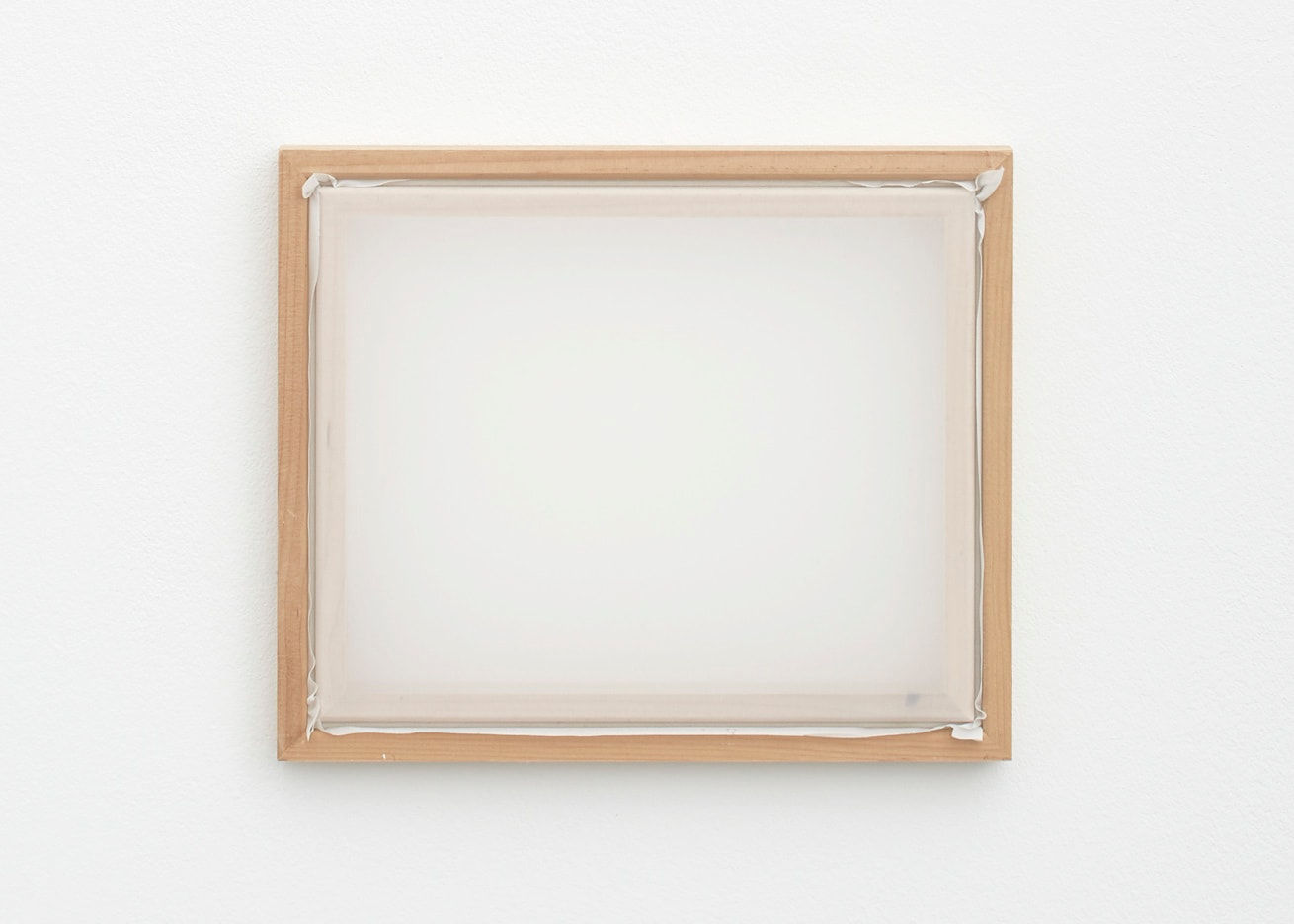 Fernanda Gomes, Untitled, 2017