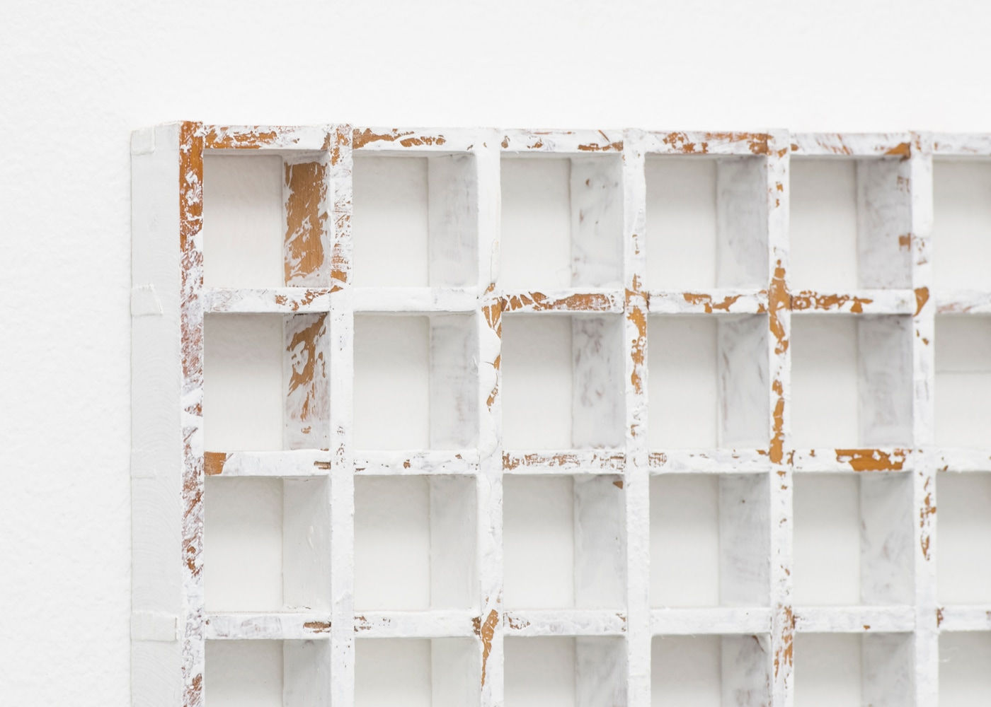 Fernanda Gomes, Untitled, 2017