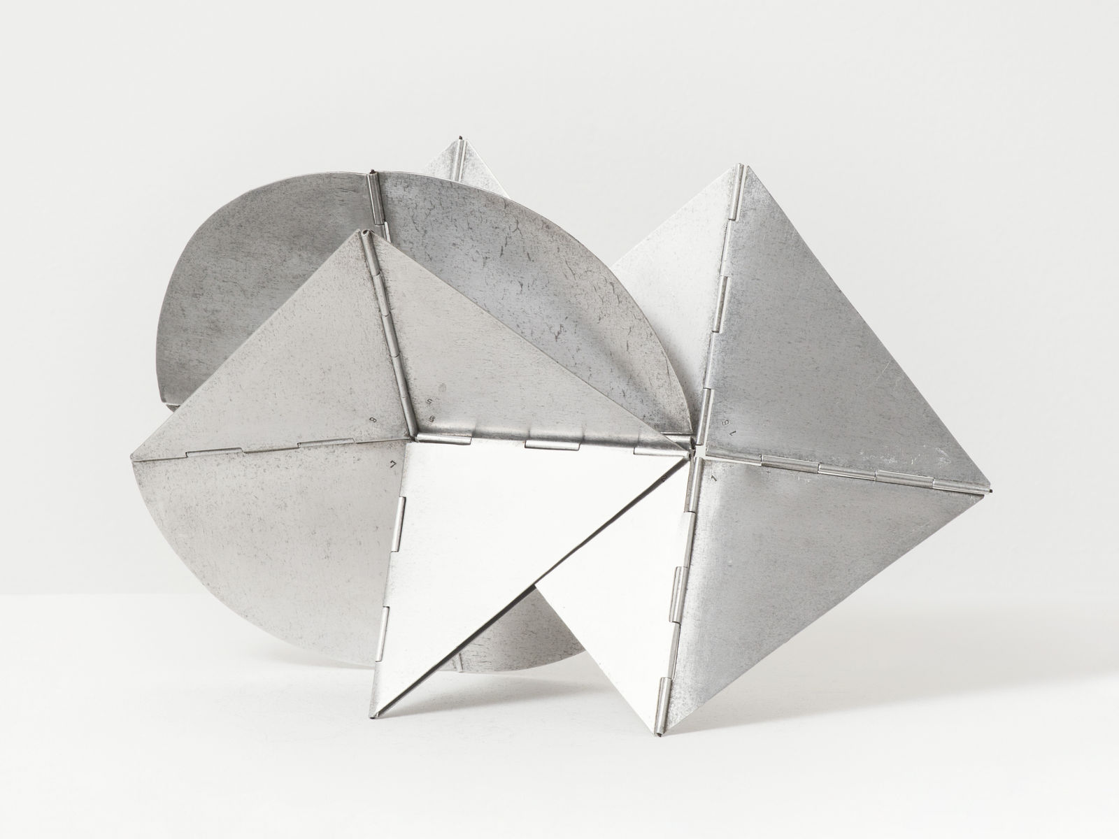 Lygia Clark, Bicho, 1960