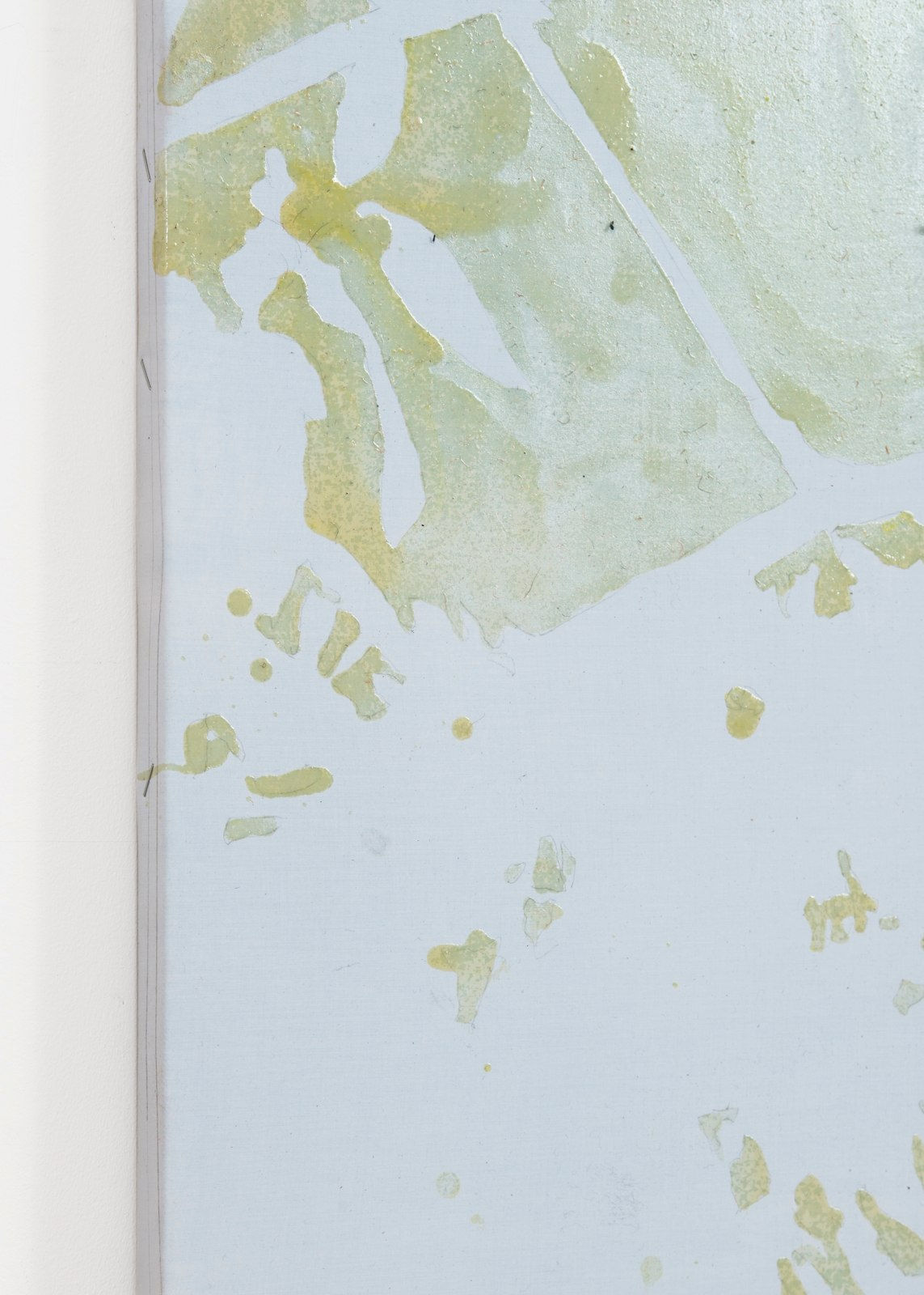 Ian Kiaer, Quick City (blue cloth), 2018