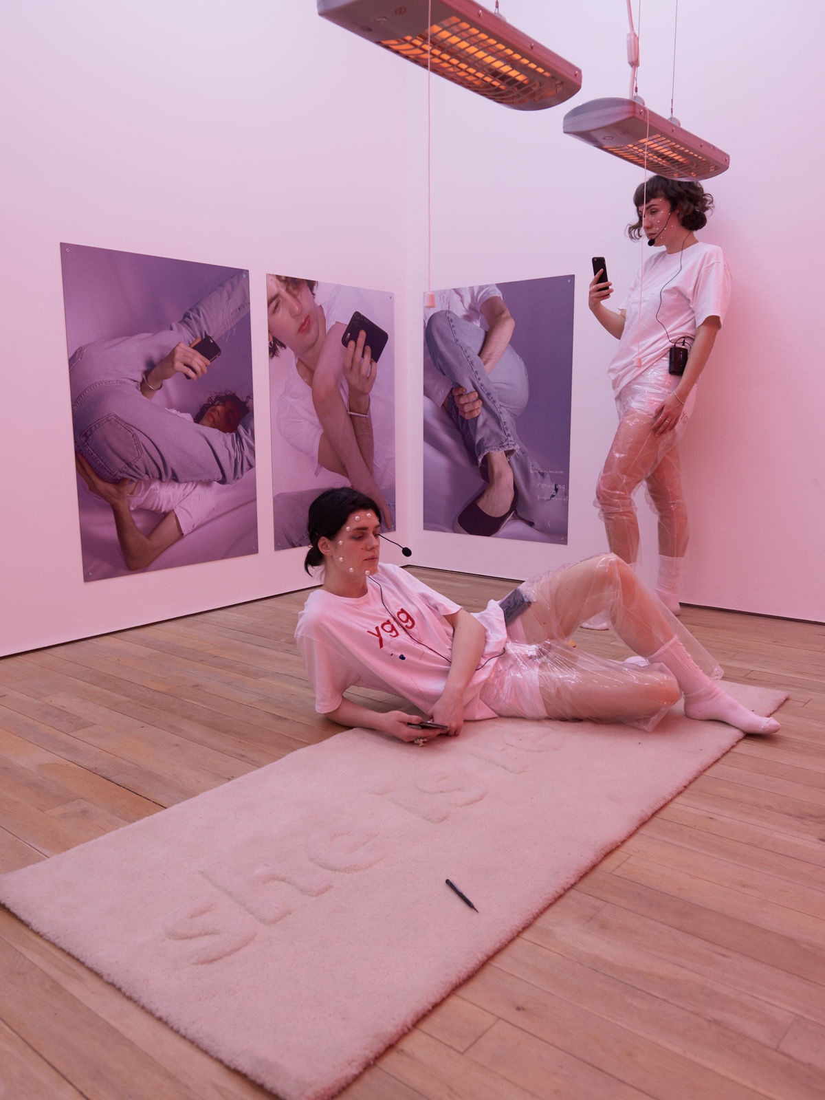 Dorota Gawęda and Eglė Kulbokaitė, Young Girl Reading Group 154: Body Heat , 2018