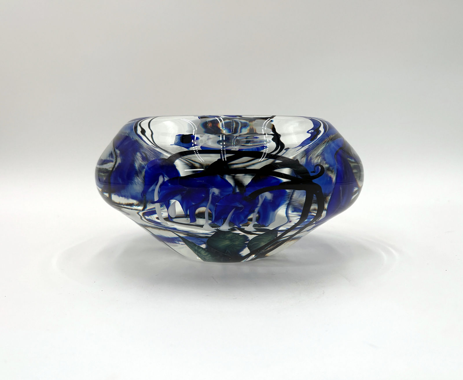 Tim Lotton, Blue Bleeding Heart Bowl