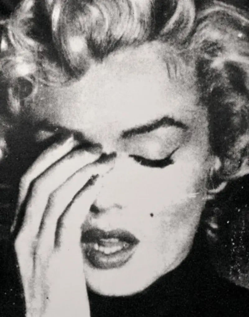 Russell Young, Marilyn Crying