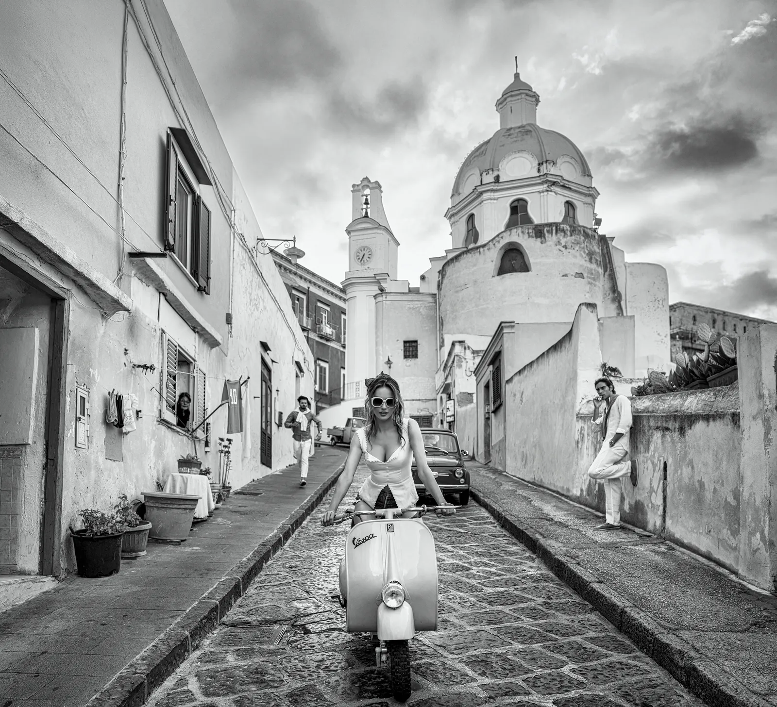 David Yarrow, The Girl on the Vespa