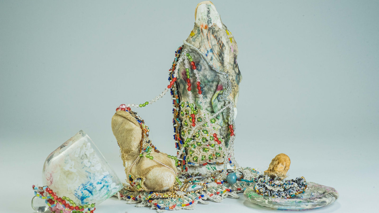 Chathuri Nissansala, St. Anthony’s Church, Kochchikade, Colombo- II, 2020