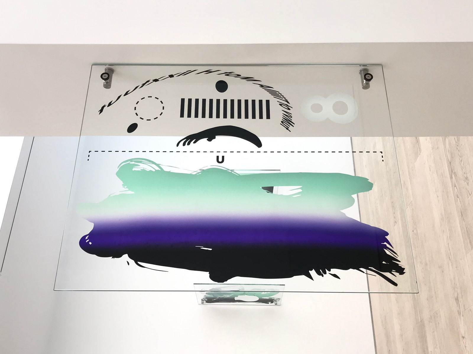 José León Cerrillo, Poem (connected to telephone lines, but invisible, like wifi), 2019