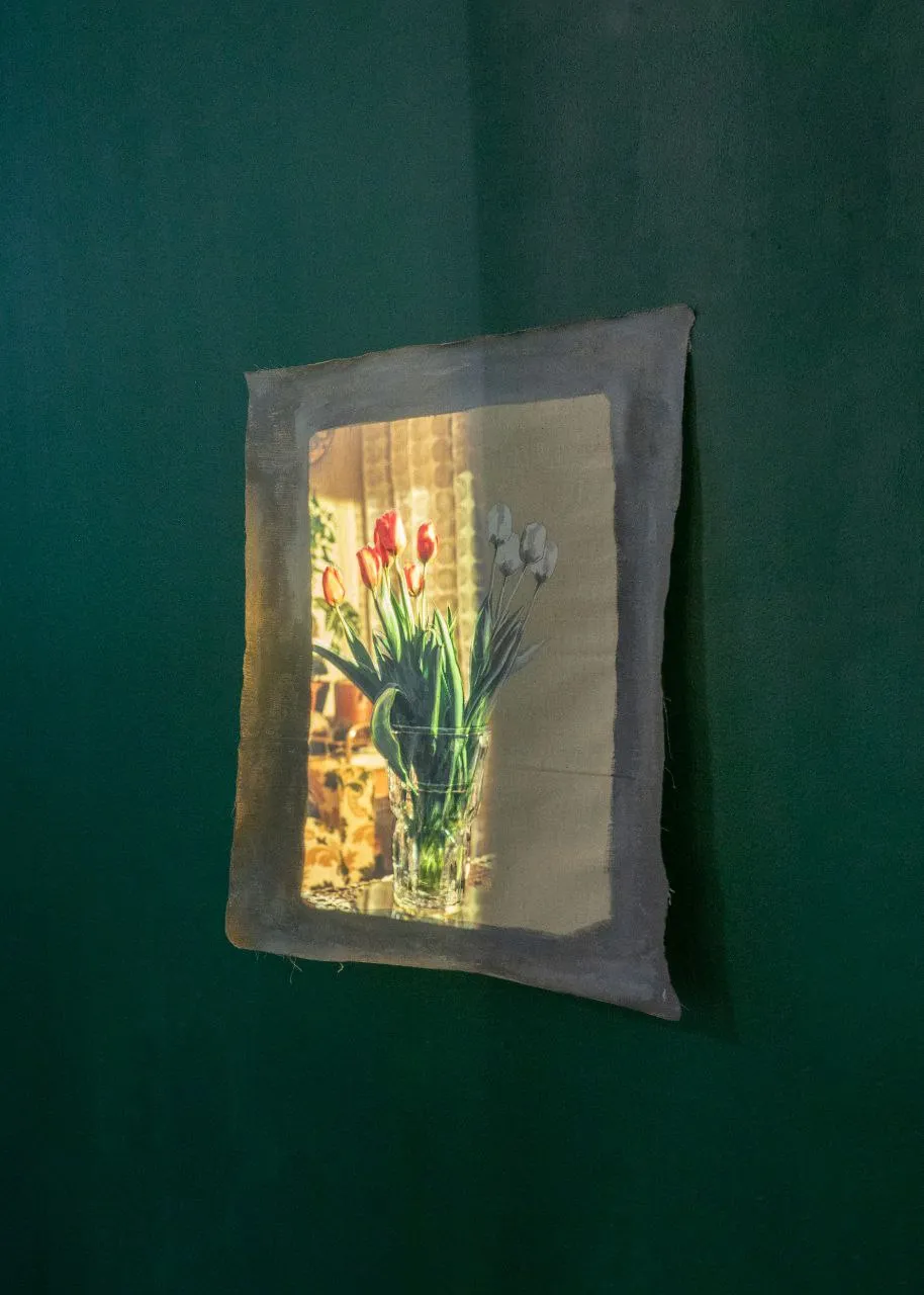 Евгений Гранильщиков, Tulips | Тюльпаны, 2025