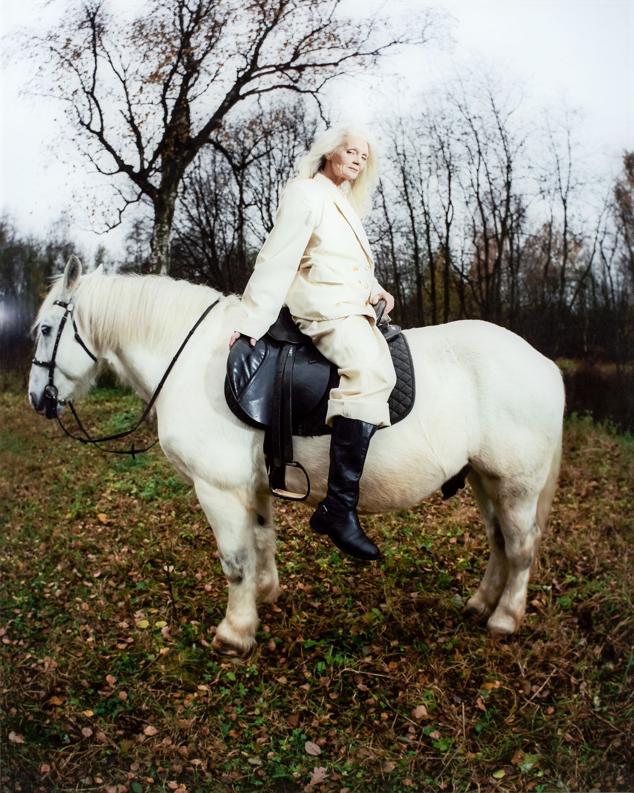 Юлдус Бахтиозина, All the good stories begin with colour white | Каждая хорошая история начинается с белого цвета, 2019