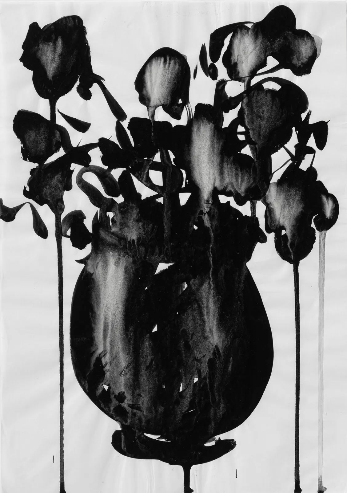 Adrianna Wallis, Vase avec fleurs artificielles #3, 2023