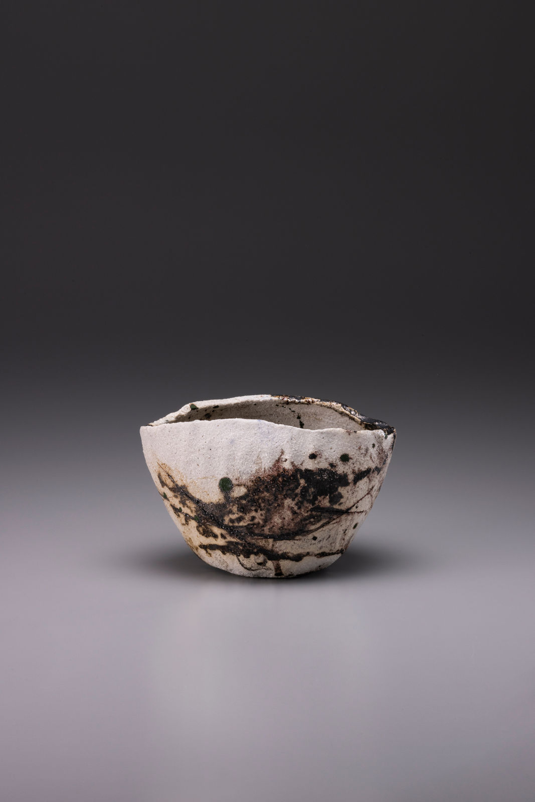 Raku Kichizaemon XV Jikinyu, Heki (things that reverberate and follow the traces of sound), 2024