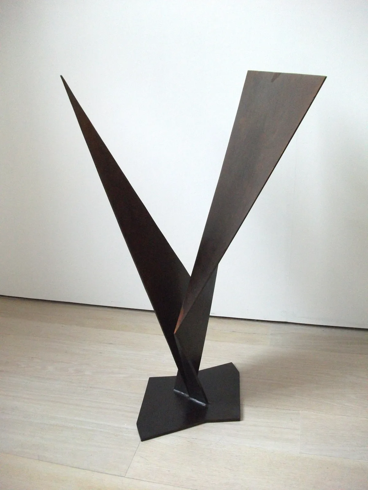 Graham Williams, Wings Two (NS138), 1995