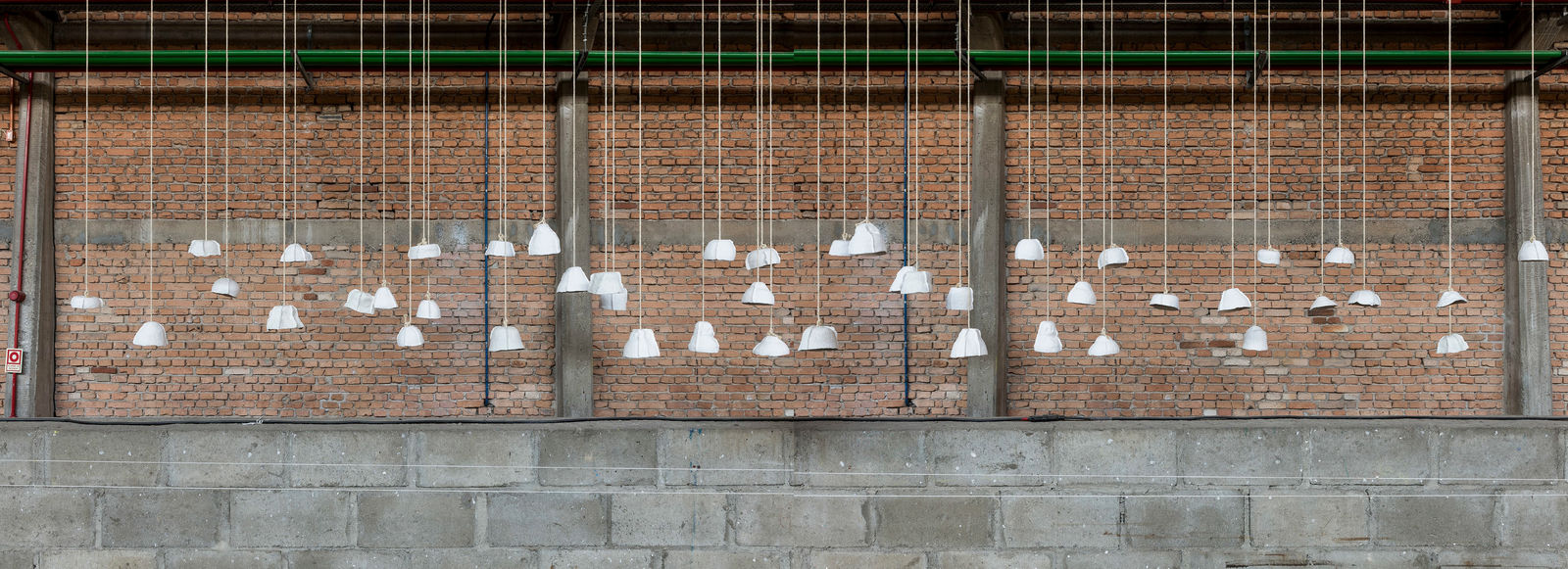 Gabriella Marinho, Cascata [Cascade], 2024