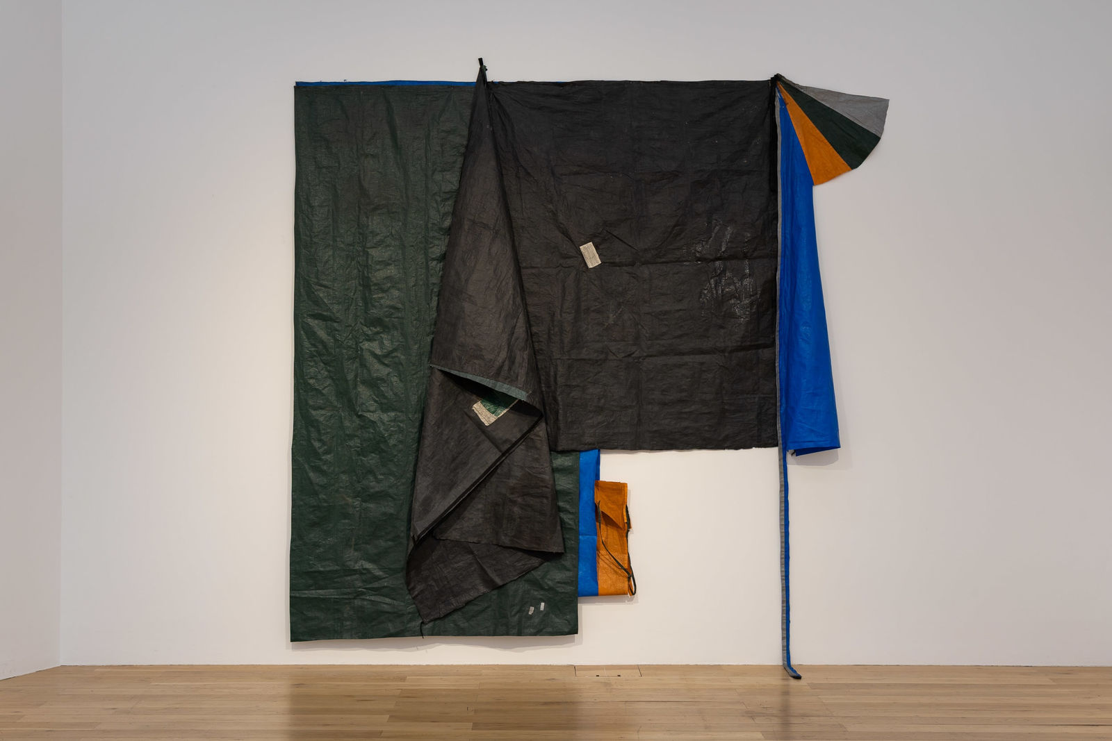 Allan Weber, Não perca as criança de vista [Don't lose sight of the children], 2025