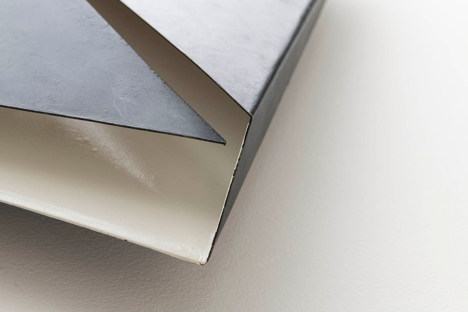 Lygia Clark, Casulo / Cocoon, 1959