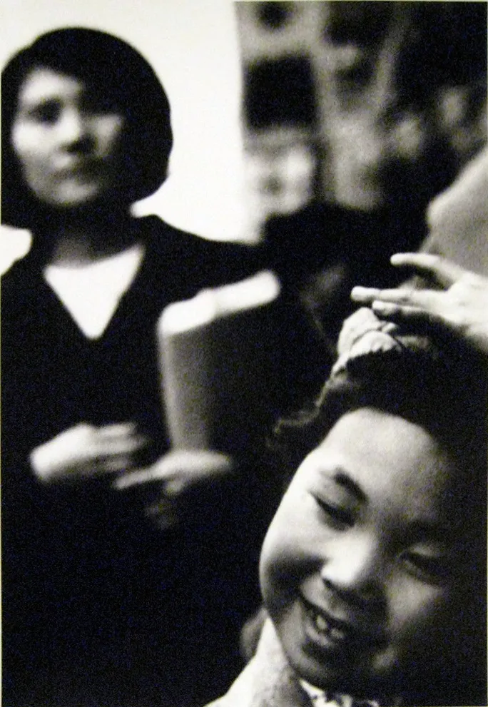 Nobuyoshi Araki, Ginza (2886-31), 1963 - 1972