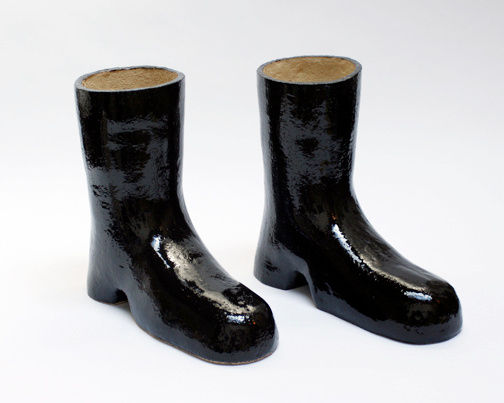 David Shrigley, Boots, 2010
