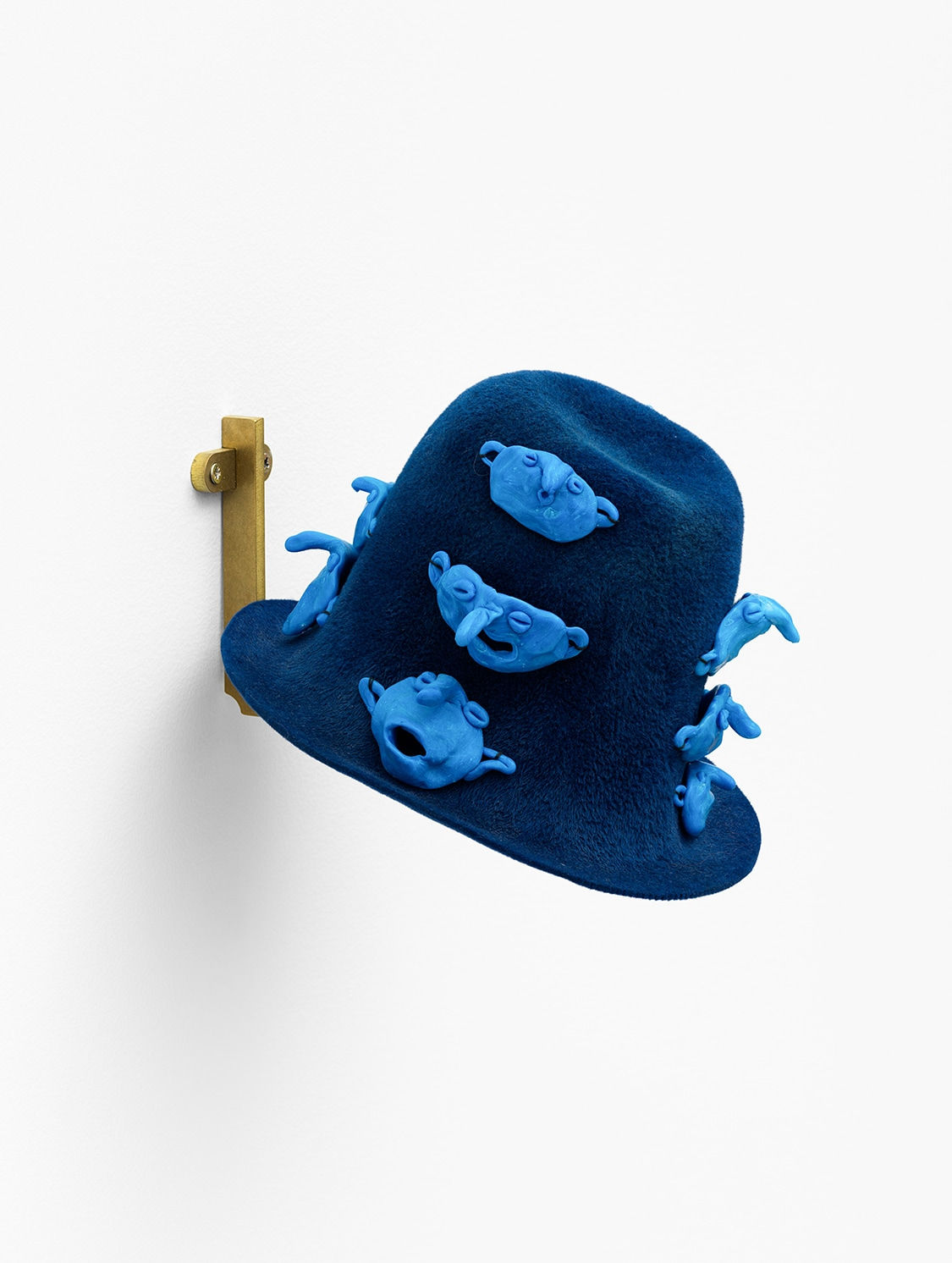 Francis Upritchard, Brute Choir, 2019