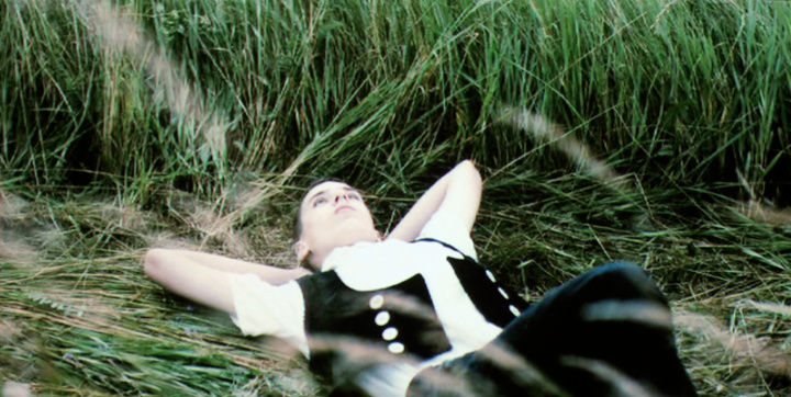 Marcel Odenbach, Turning Circles, 2009