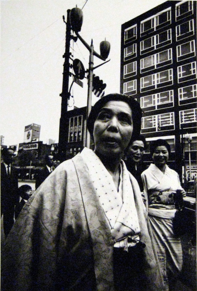 Nobuyoshi Araki, Ginza (2560-44), 1963 - 1972