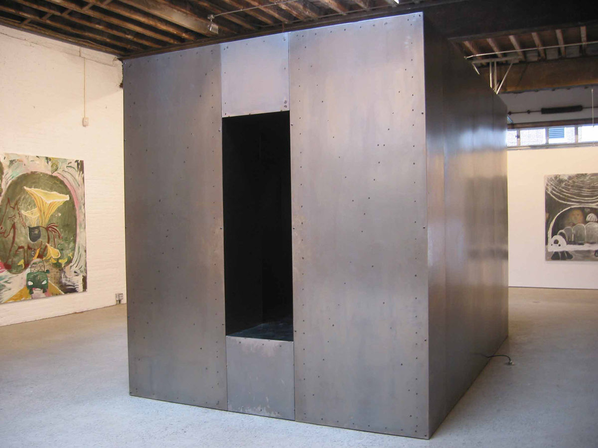 John Bock, Eichenpfahl 40 cm reinda (Oak tree 40 cm inside), 2004