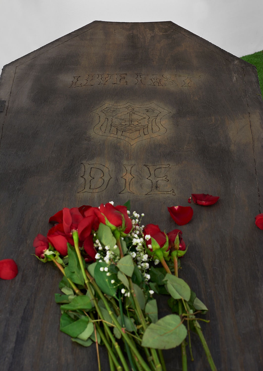 Teresa Farrell, Pete's Coffin, 2022