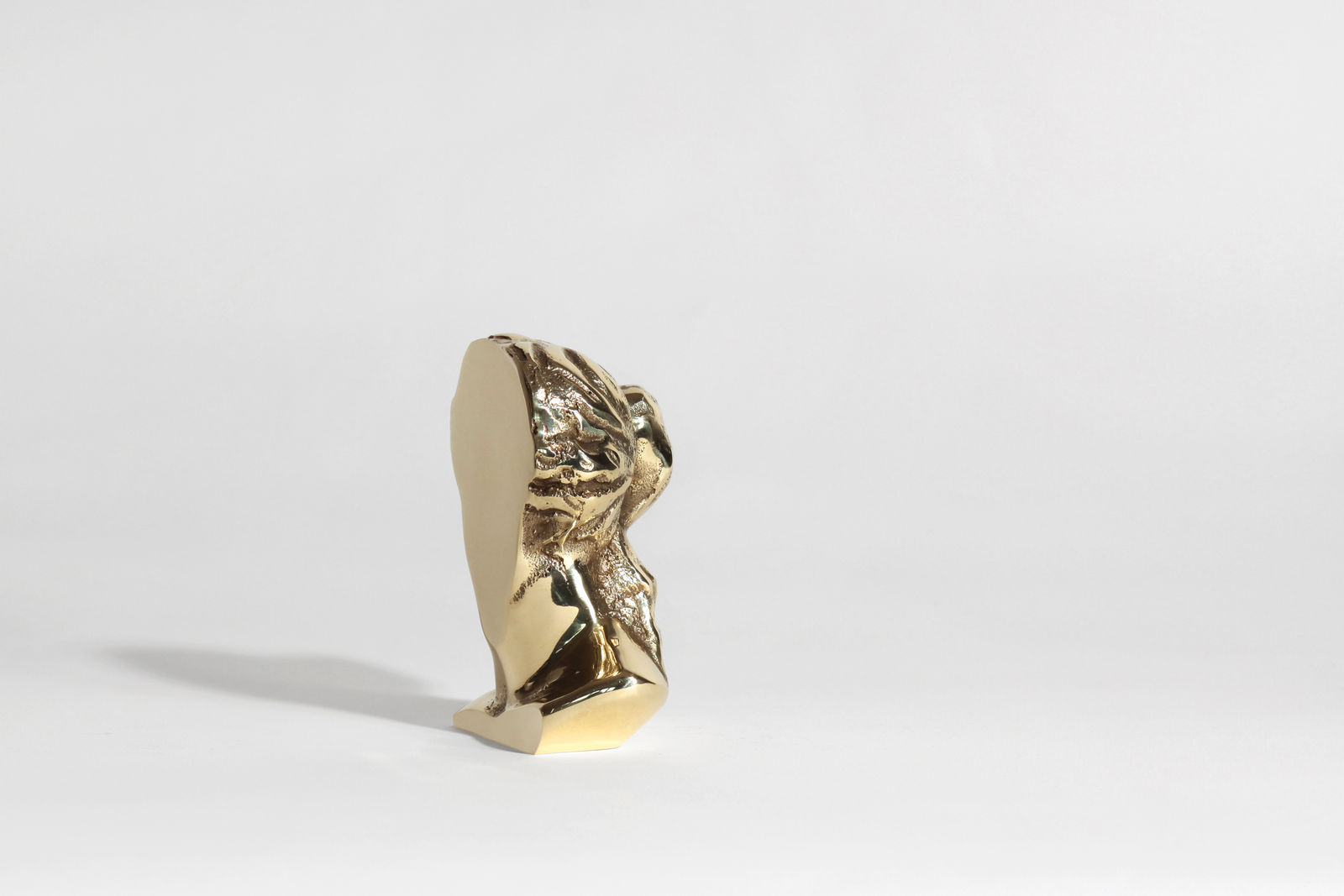 KIM Byoungho, Venus with Her Face Buried in the Wall, 2022