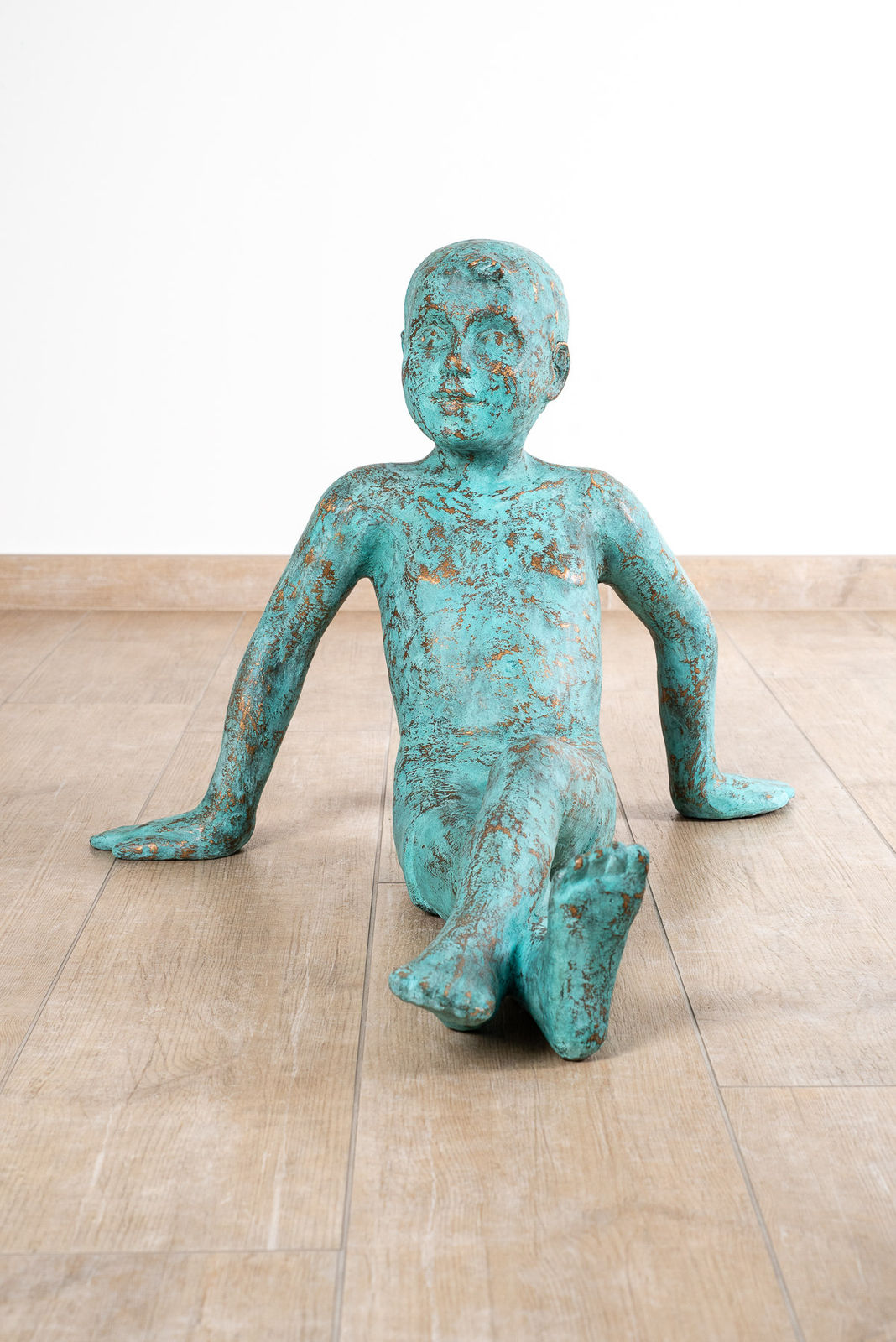 BABETTE DEGRAEVE, ZITTEND MANNETJE 'RELAX', 2024