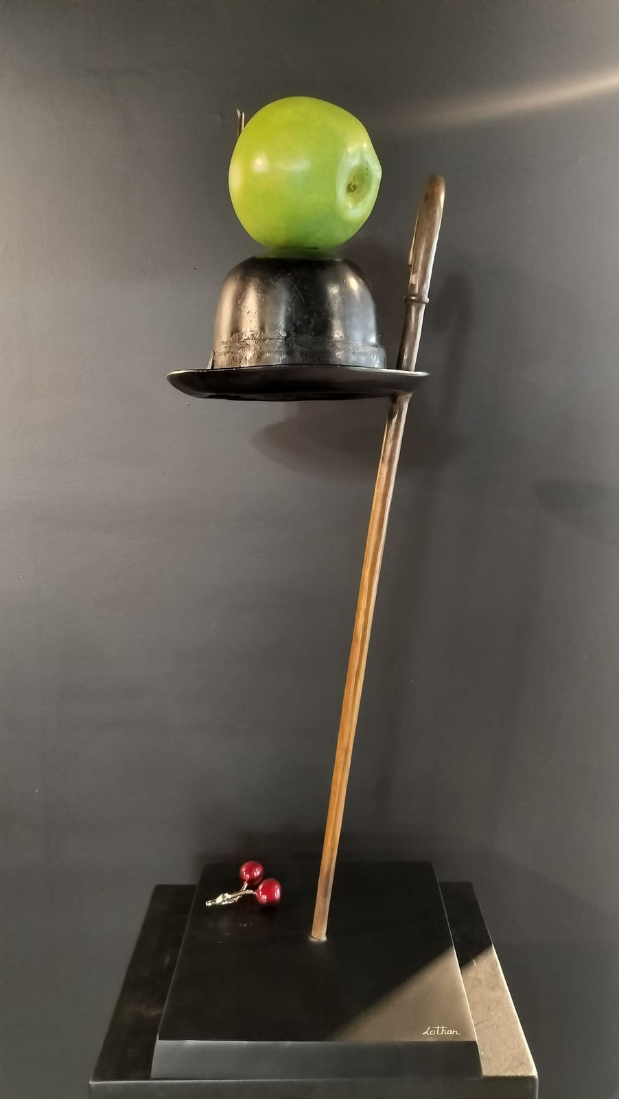 LOTHAR, IN BALANCE APPLE