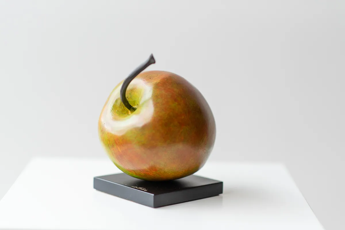 LOTHAR, APPLE SMALL