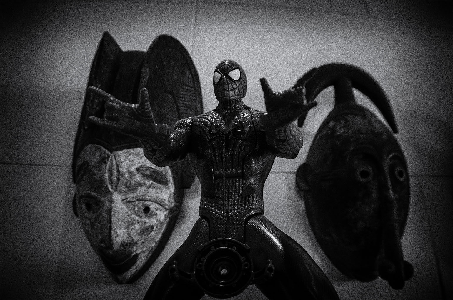 Antonio Margolles, From "Arrival to Failure" series, 2014