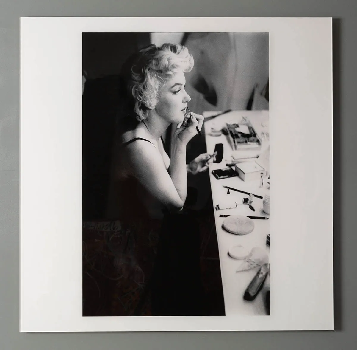 Sam Shaw, IN DRESSING ROOM, 1956