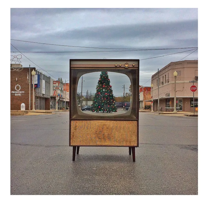 Jon Flaming, Texas TV, Main Street,, Christmas, Hearne, Texas 3/250