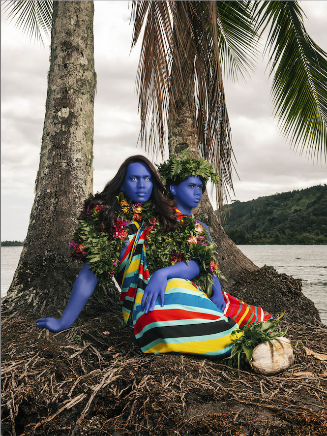 Namsa Leuba, Sous les Palmiers II from the series "illusion" made in Tahiti , 2019